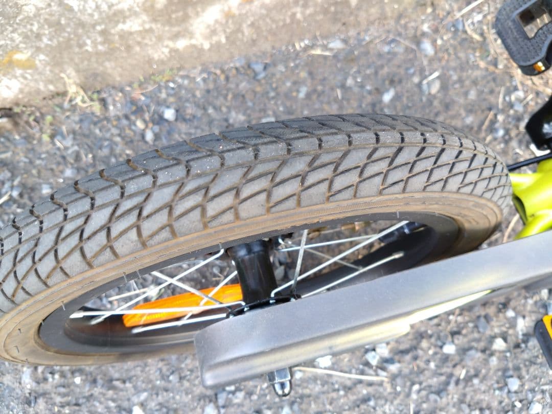 STRIDER 14X ストライダー14X　神奈川　引取限定　ライムイエロー
