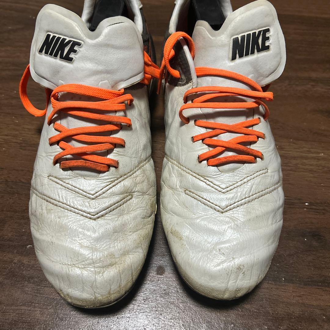 NIKE ティエンポレジェンド6HG