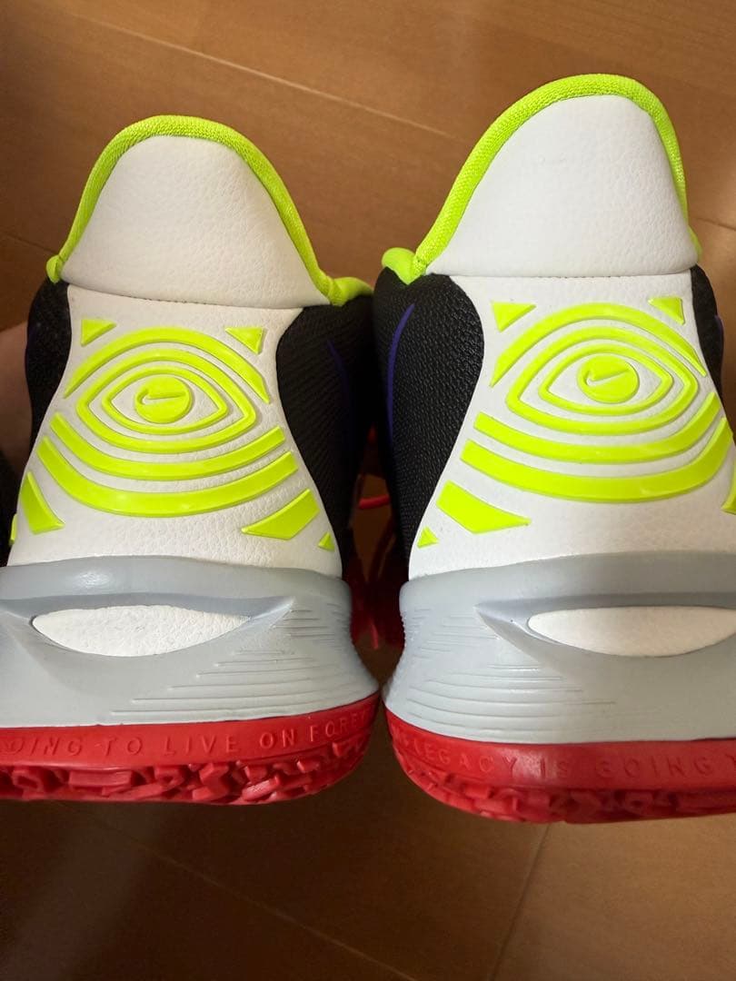 NIKE KYRIE 5 EP 'ROKIT' / バスケットボールシューズ