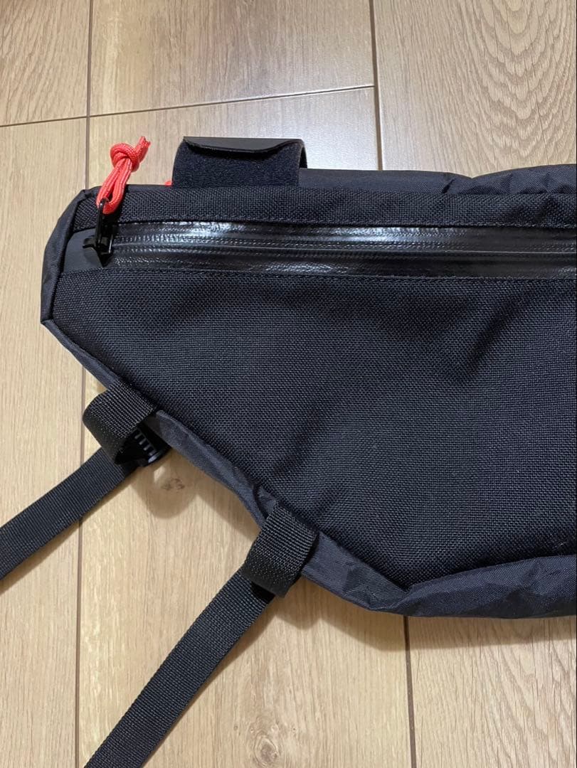 アクセサリー RESTRAP FRAME BAG LARGE 4.5L