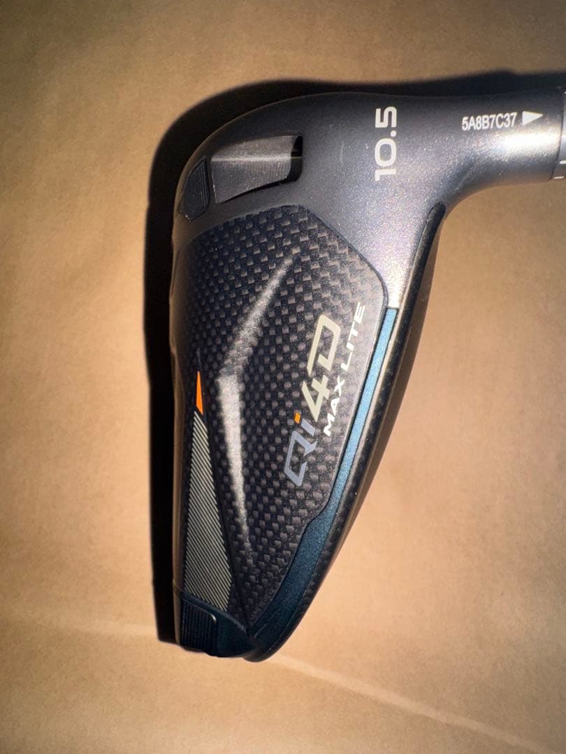Qi4D MAX LITE 10.5° ドライバー