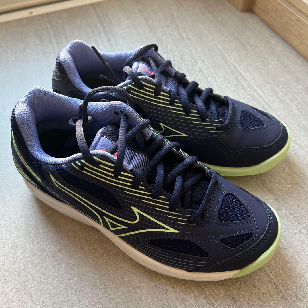 Mizuno サイクロンスピード4Jr. 22センチ