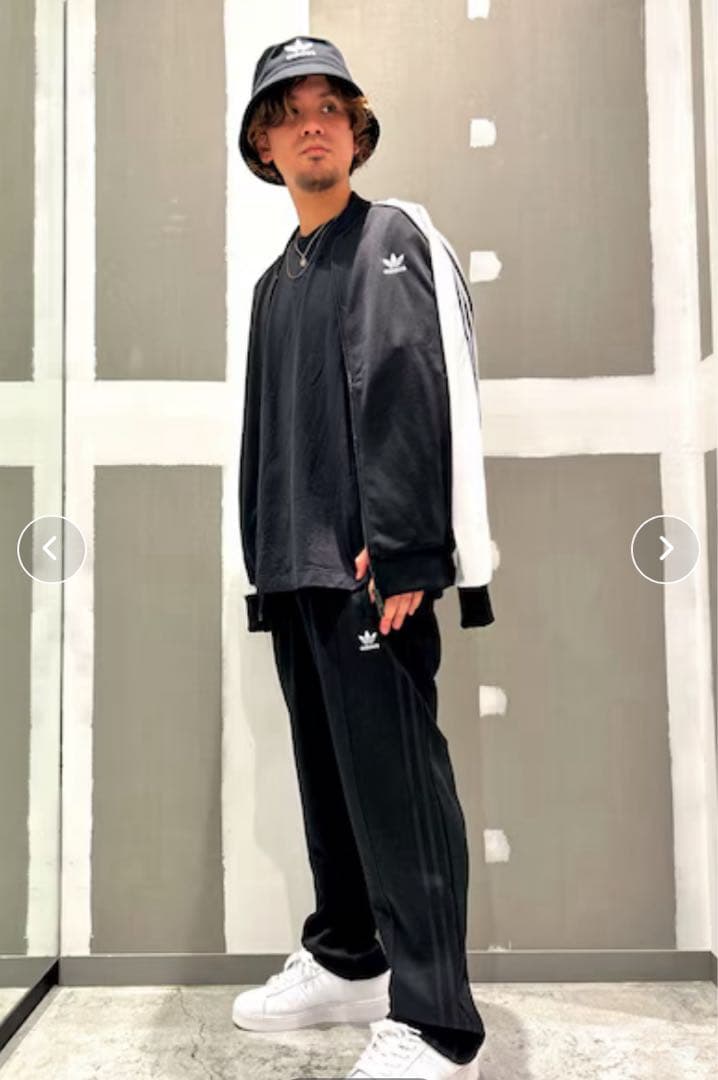 adidas クラシックス オーバーサイズ SST トラックパンツ