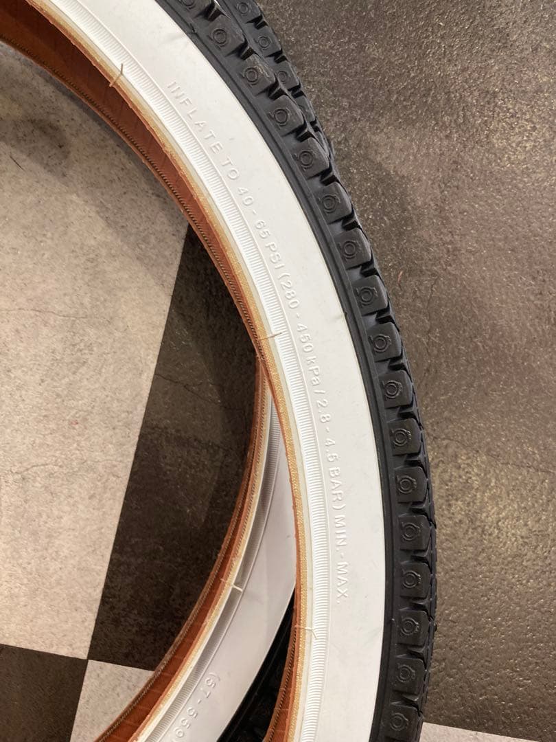 ビーチクルーザー_26x2.125 ホワイトウォールタイヤ _2本セット