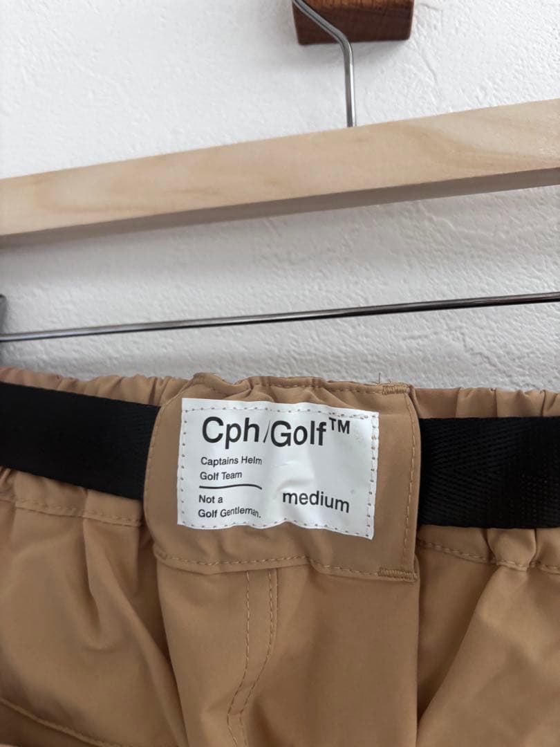 Cph/Golf ベージュショートパンツ ウエストベルト付き