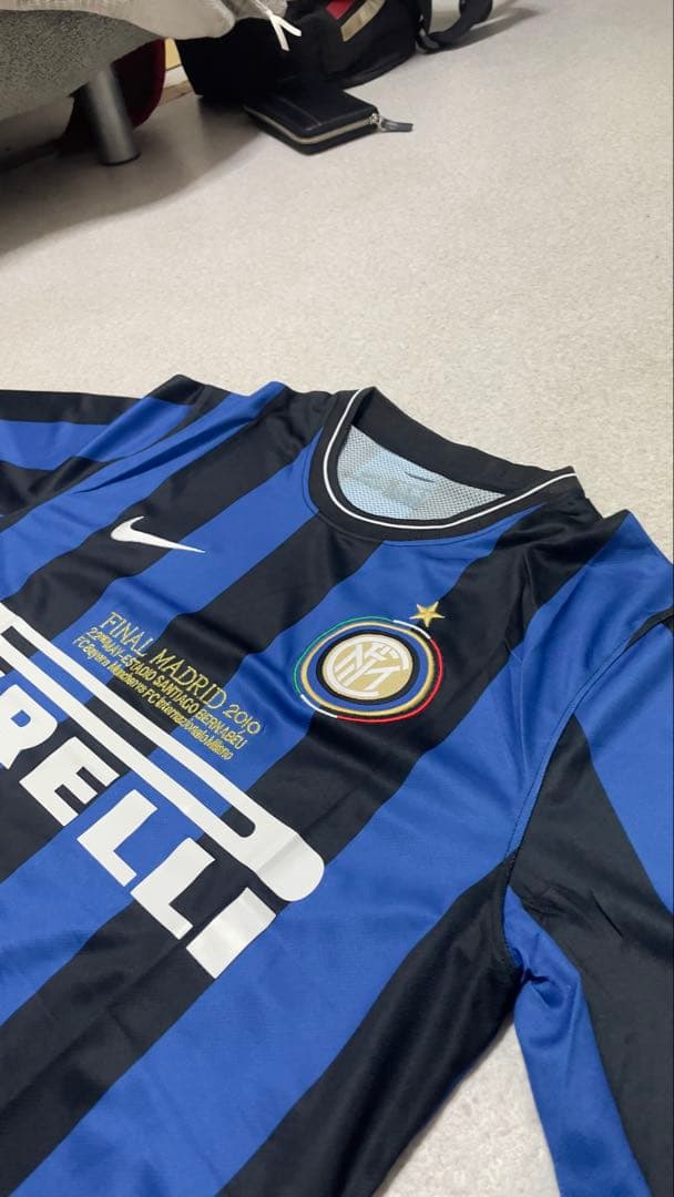 インテル・ミラノ 2010年ファイナル記念シャツ