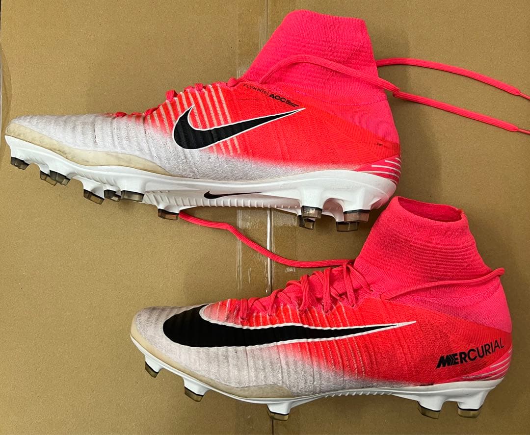 ナイキ サッカースパイク マーキュリアル スーパーフライ FG Nike