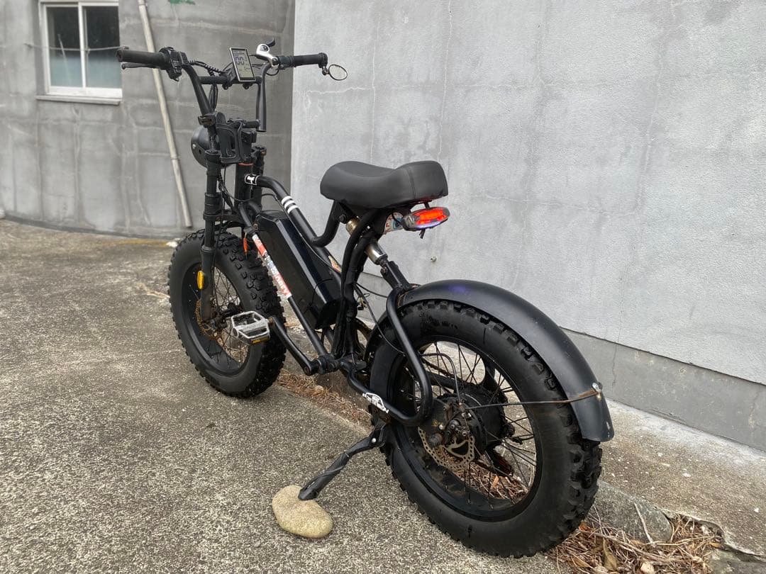エミリさん専用電動アシスト自転車 ブラック 「PAIMINN」 不動車