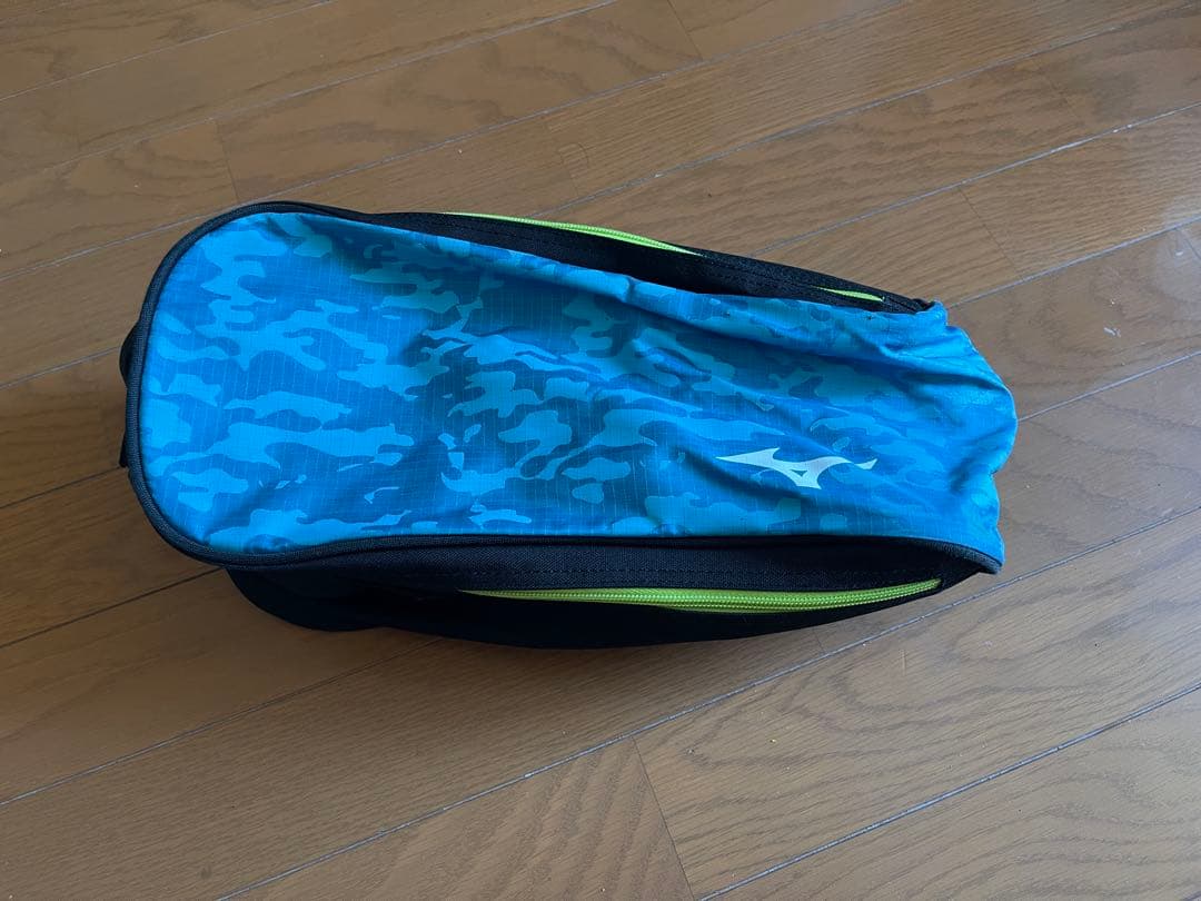 YONEX バドミントンセット ラケット5本、シャトル2種類、
