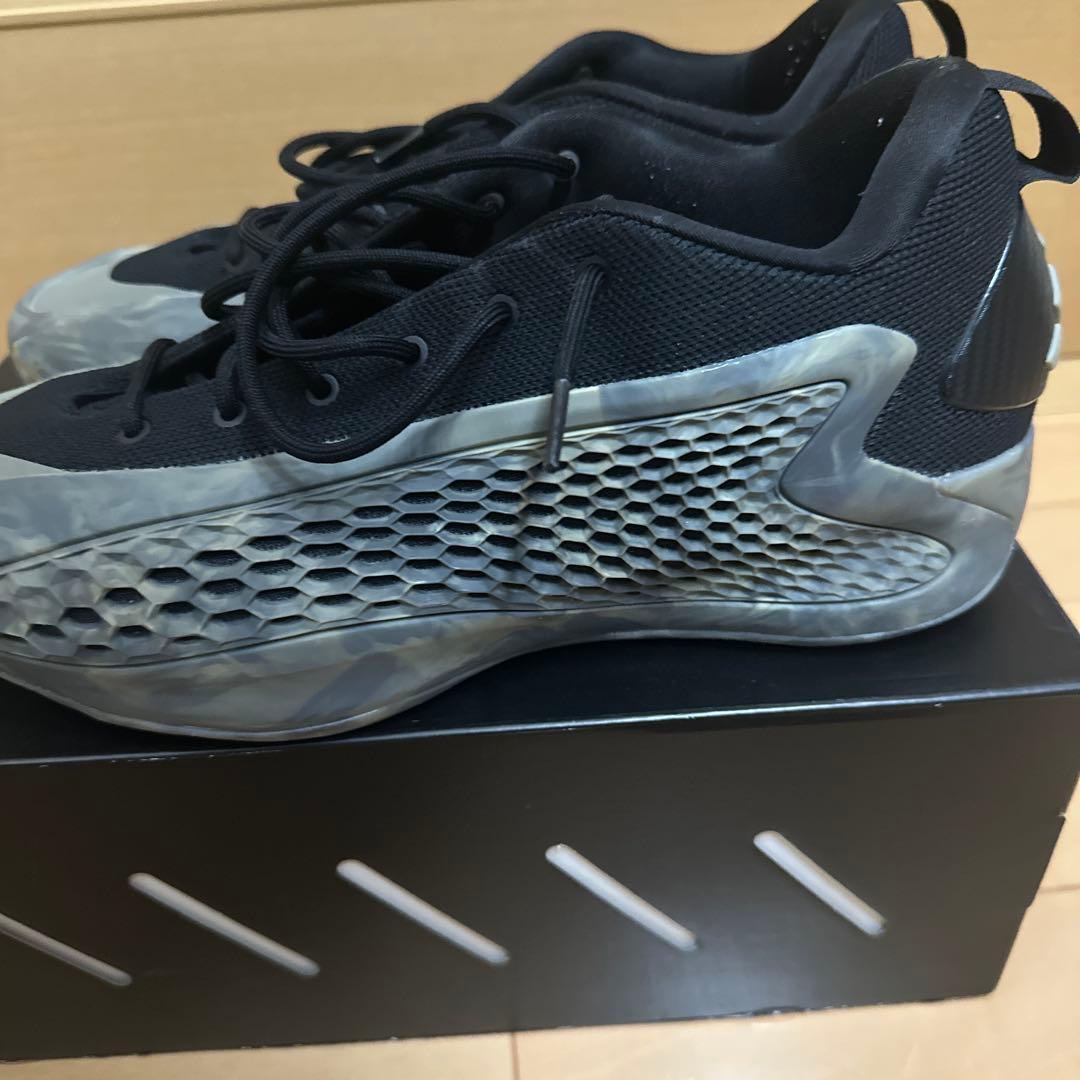 シューズ(男性用) adidas AE1 Low