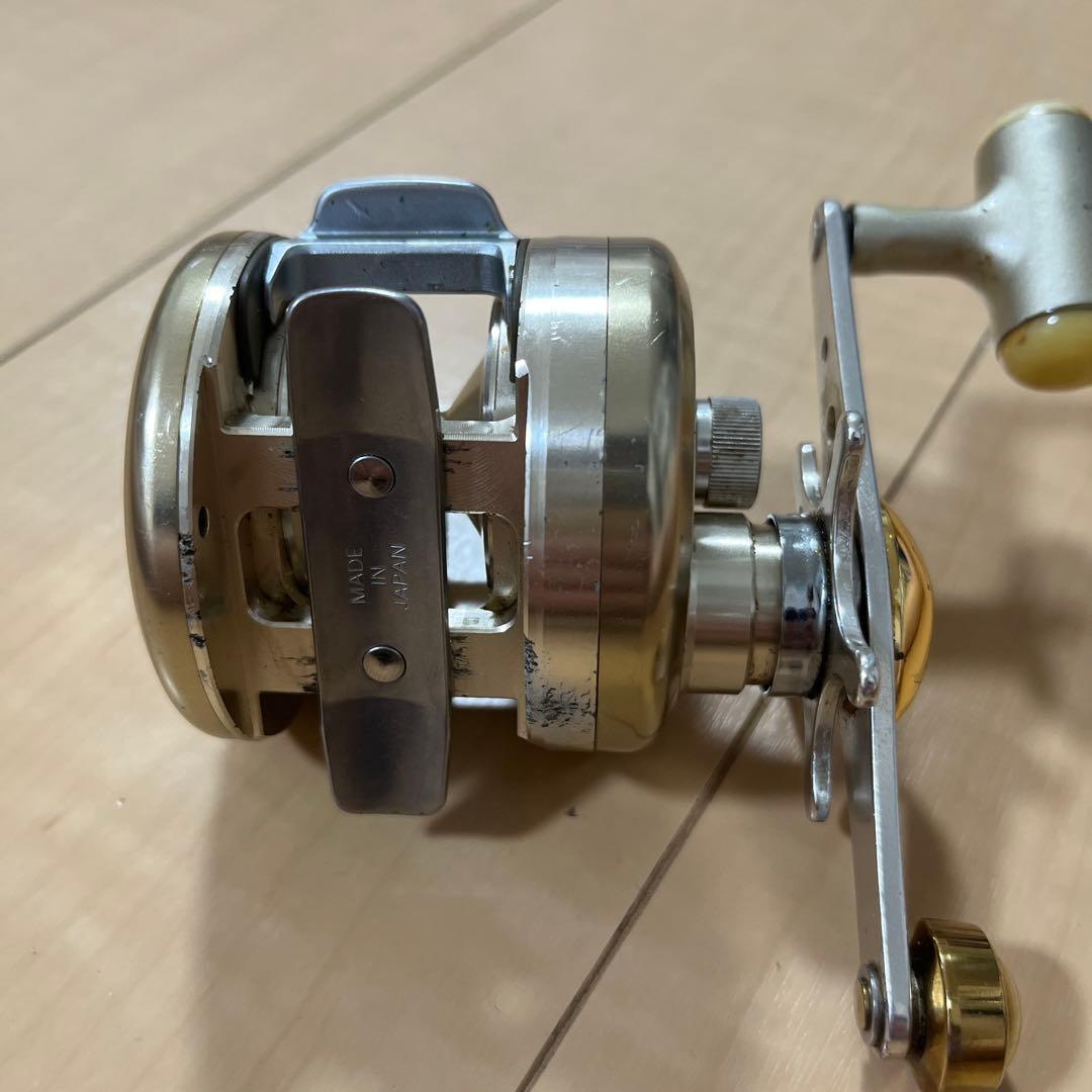 DAIWA ダイワ リール 両軸リール ミリオネアCV-Z 200F