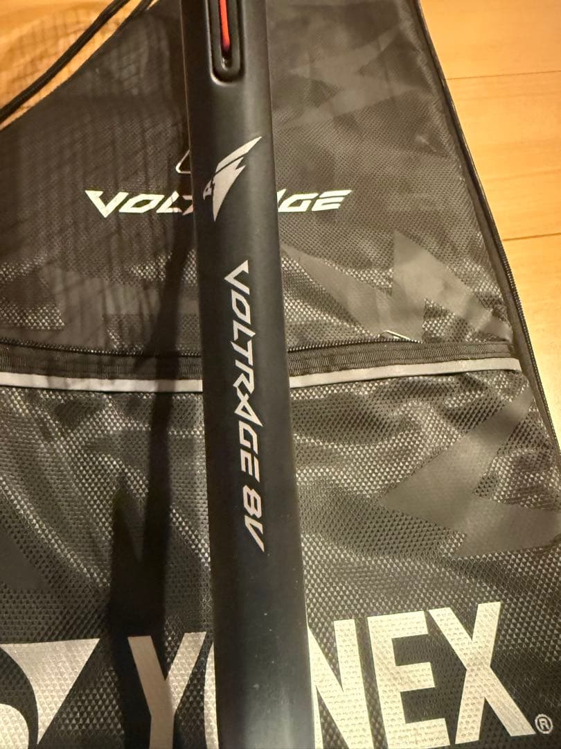 YONEX VOLTRAGE 8V ソフトテニス　ヨネックス　ボルトレイジ8v