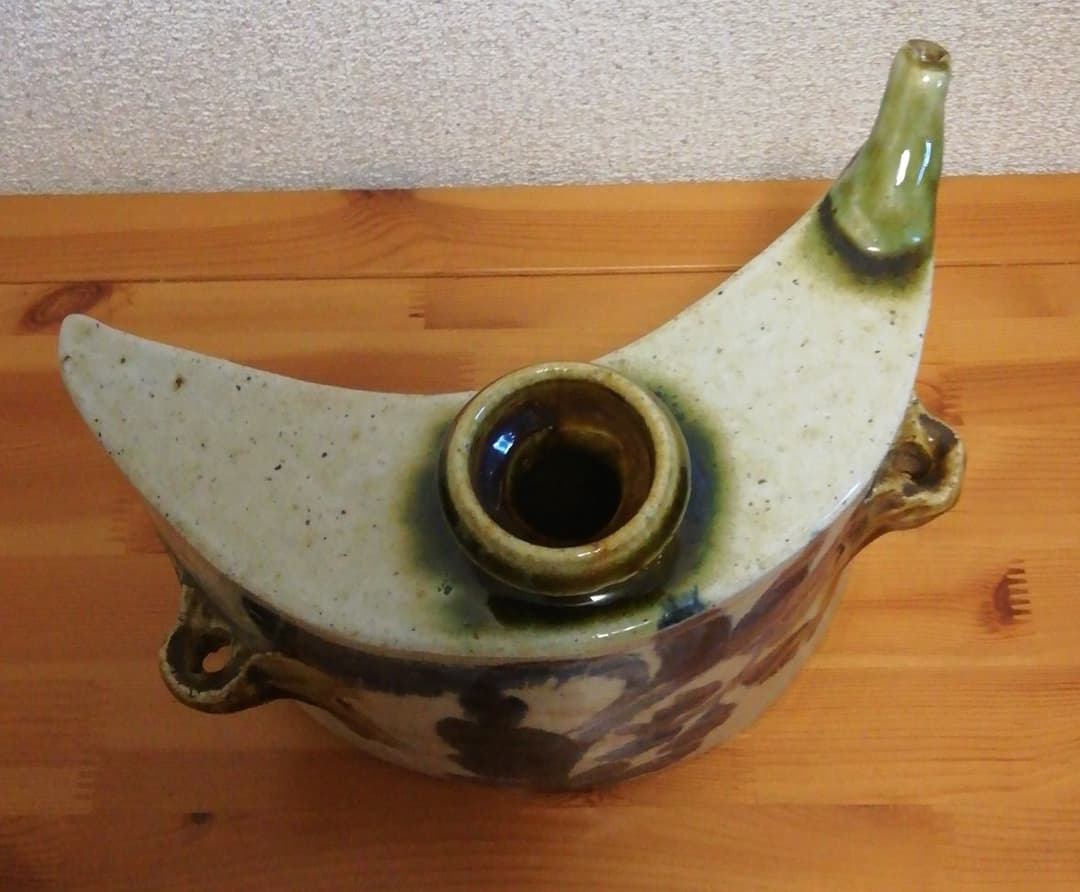 人間国宝　金城次郎作　壺屋焼　草花文　抱瓶　酒器
