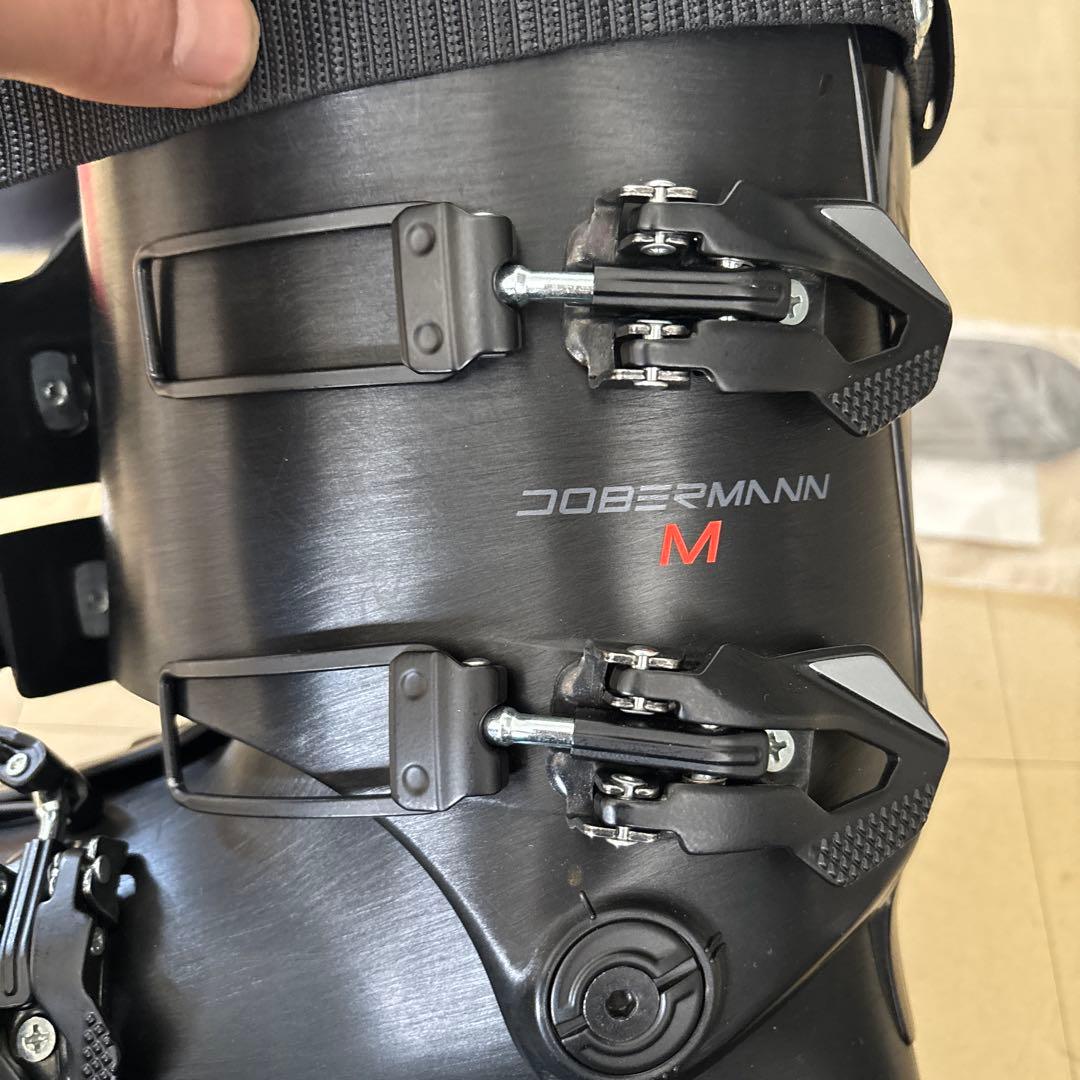 超美品　DOBERMANN M スキーブーツ 26.5cm