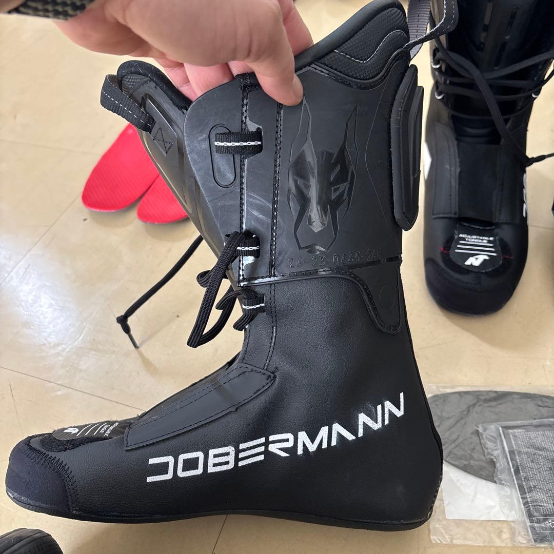 超美品　DOBERMANN M スキーブーツ 26.5cm