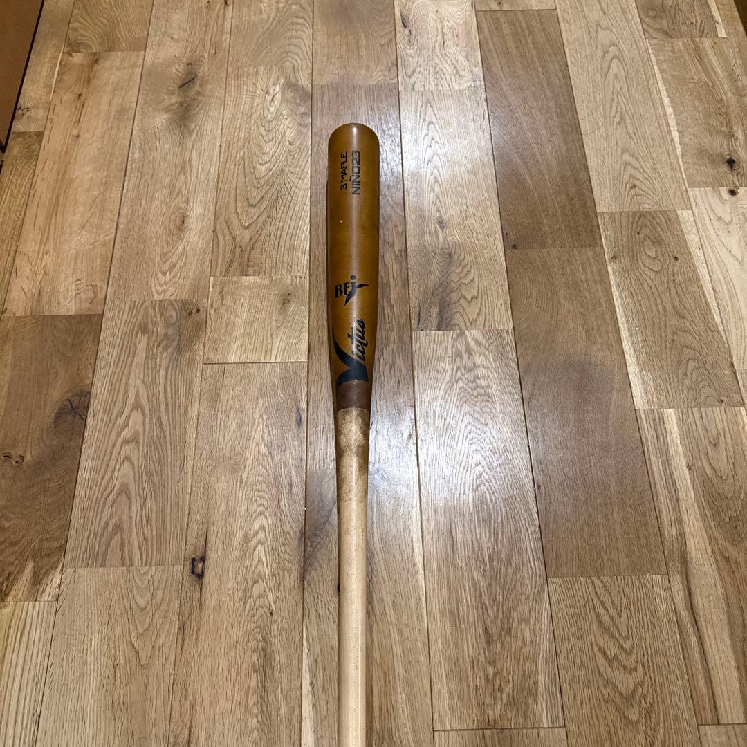 Victus 木製バット 84cm