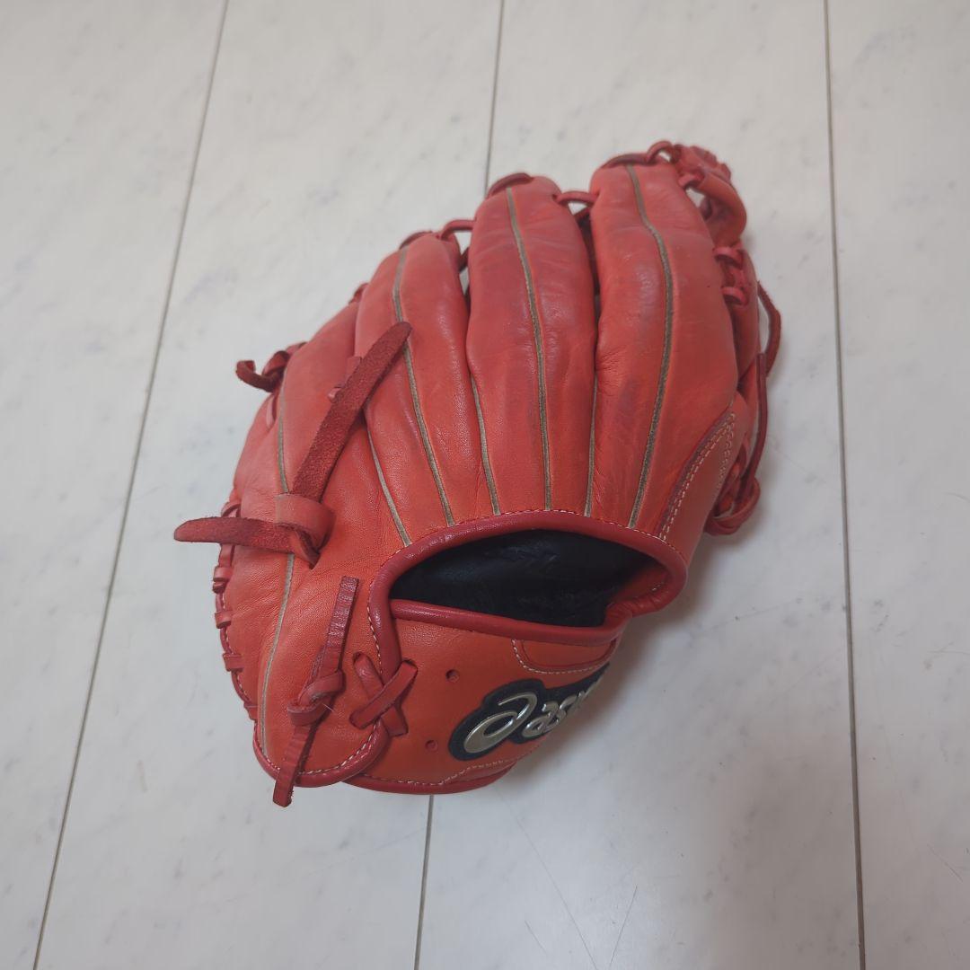 野球グローブ　アシックス