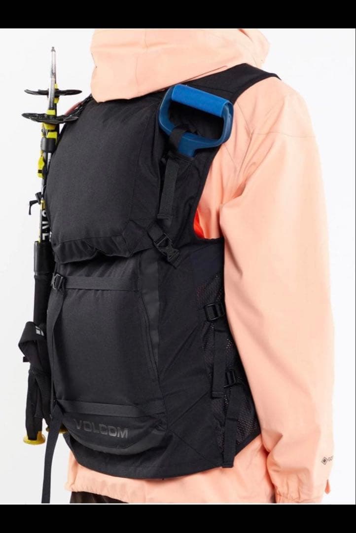 Volcom ブラック バックカントリー　ベスト