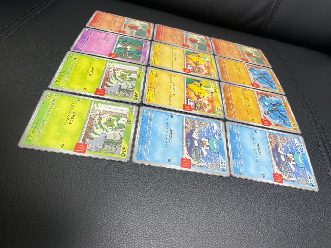 ピカチュウプロモ12枚セット マクドナルドハッピーセット限定ポケモンカードゲーム