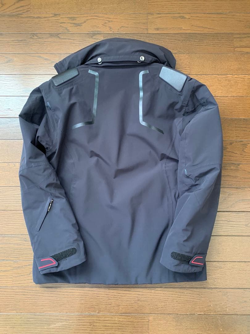 ミズノ スキーウェア ヒーター付き 上位モデル 1/2 ジャケット画像