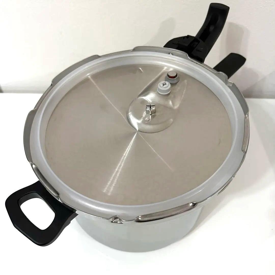 ★美品★ティファール★圧力鍋 セキュア トレンディ 6.2L テラコッタ