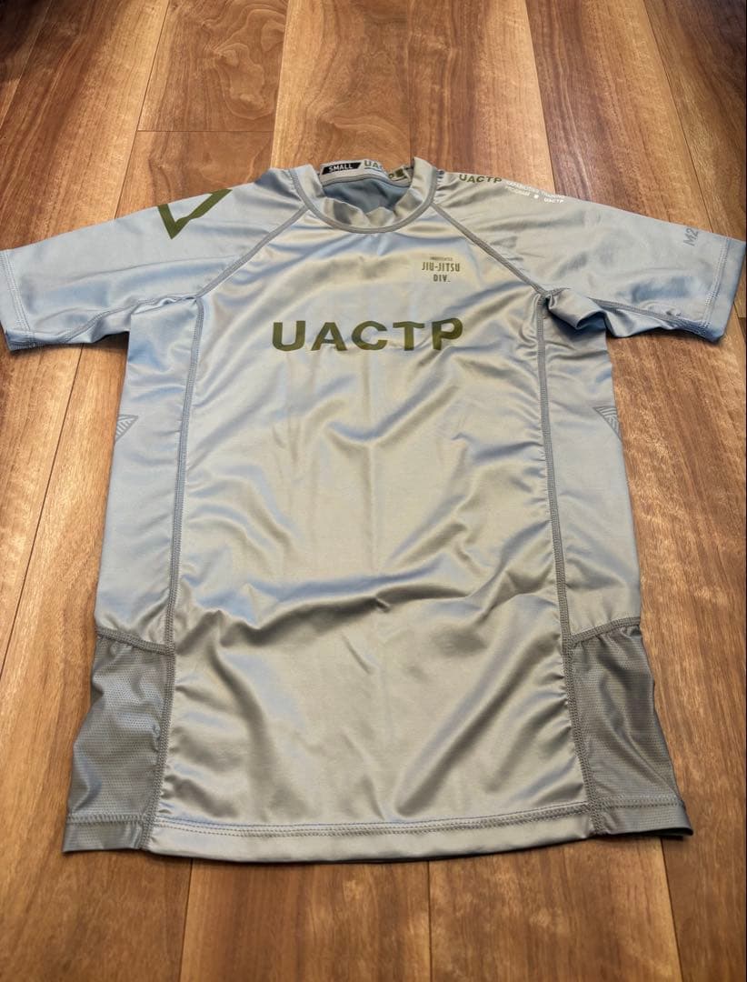 その他 UACTP UNDEFEATED PERFORMANCETECHWEAR S/S