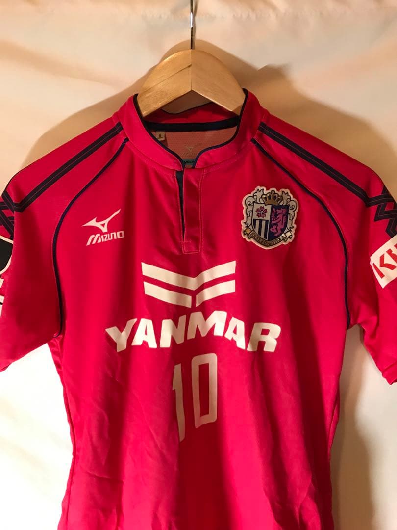 正規品PUMA セレッソ大阪「10」ディエゴ・フォルラン 半袖 S ユニフォーム