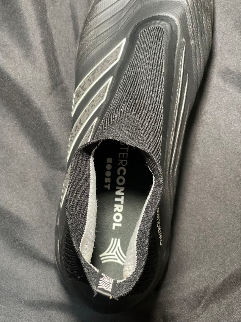 adidas プレデター18+TF 29cm