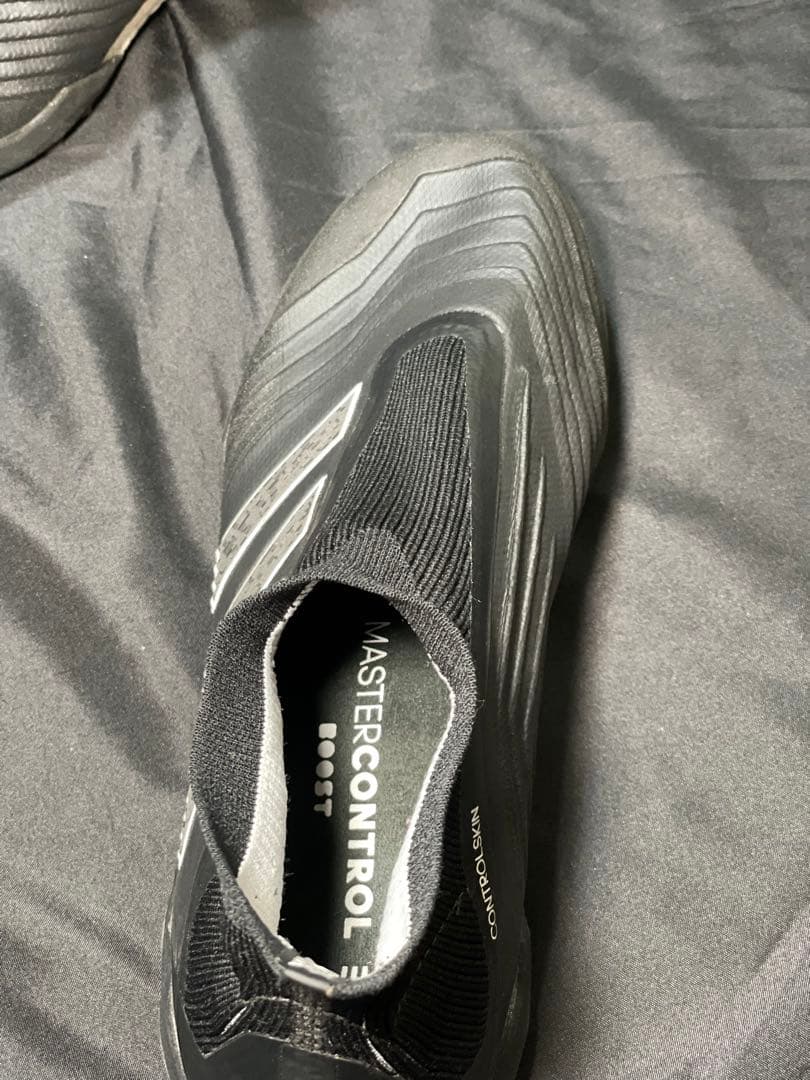 adidas プレデター18+TF 29cm