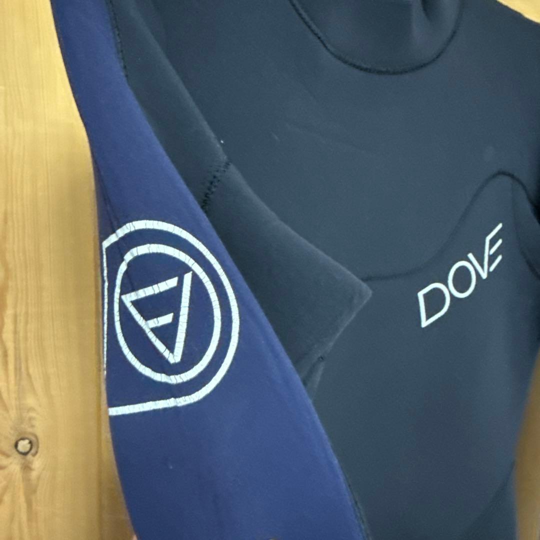 DOVE ネイビー ＆ブラック長袖タッパー 2mm ジャージ