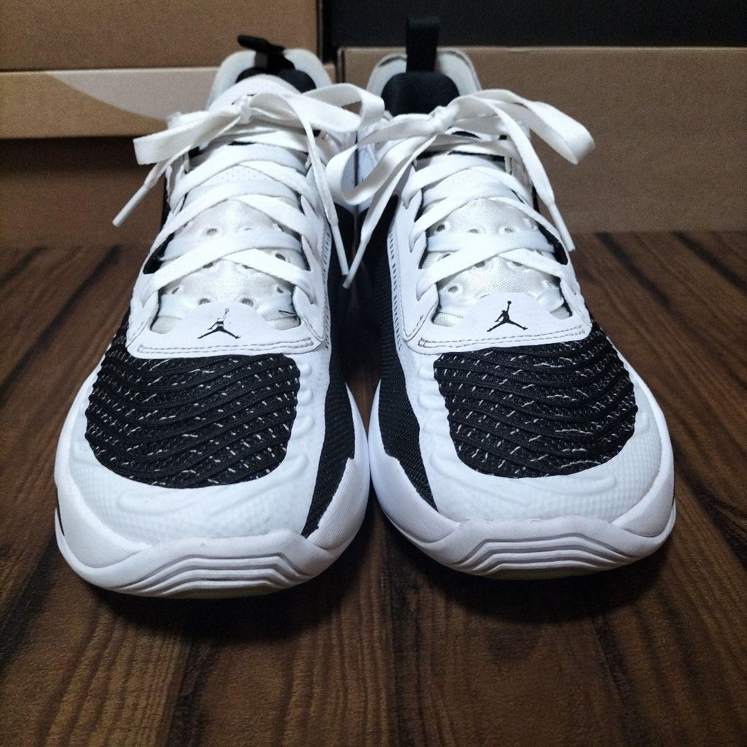 JORDAN LUKA1 PF 白黒 27.5cm