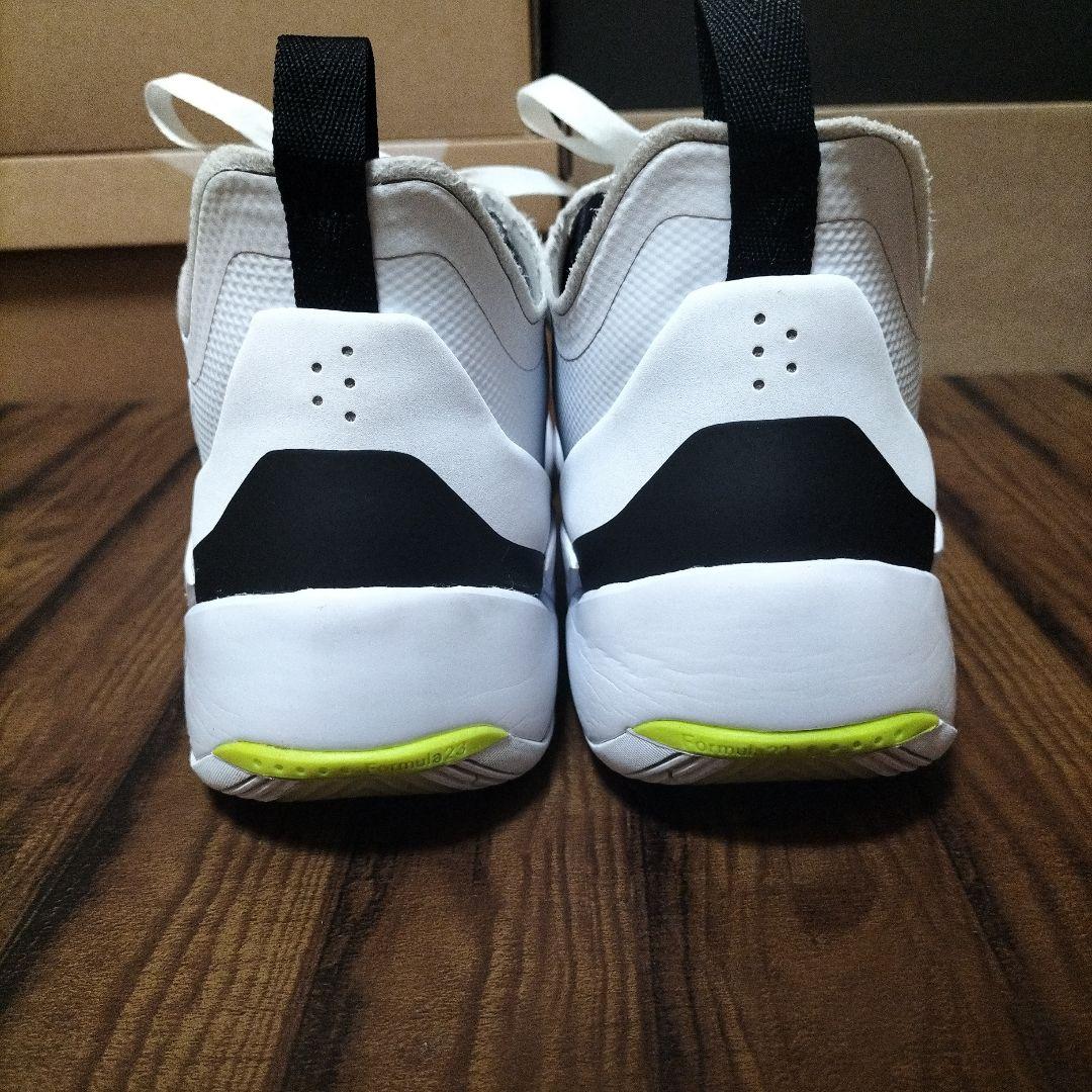 JORDAN LUKA1 PF 白黒 27.5cm