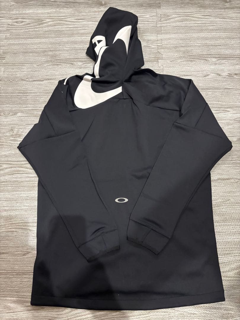 【新品未使用】OAKLEY オークリー トレーニングジャケット BLACKOUT