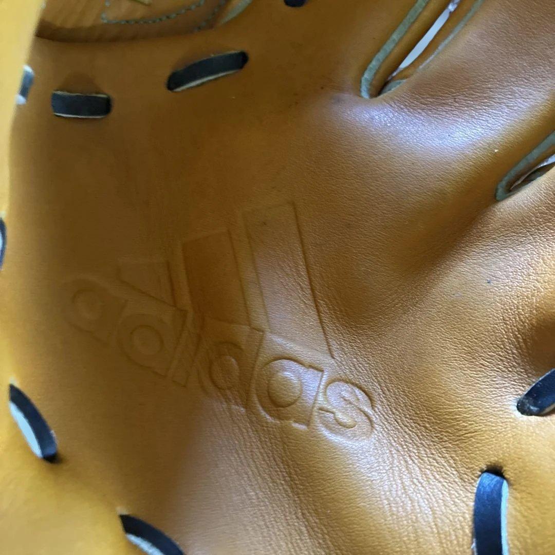 アディダス　軟式用グローブ　オールラウンド