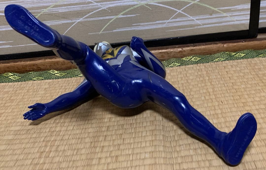 ウルトラマンアグル　ビッグフィギュア