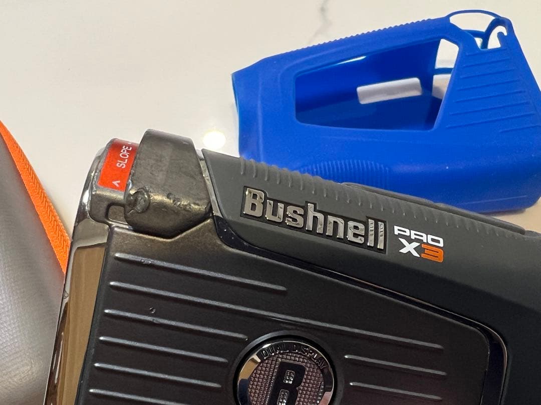 Bushnell Pro X3 ゴルフ用距離計　シリコンカバー付