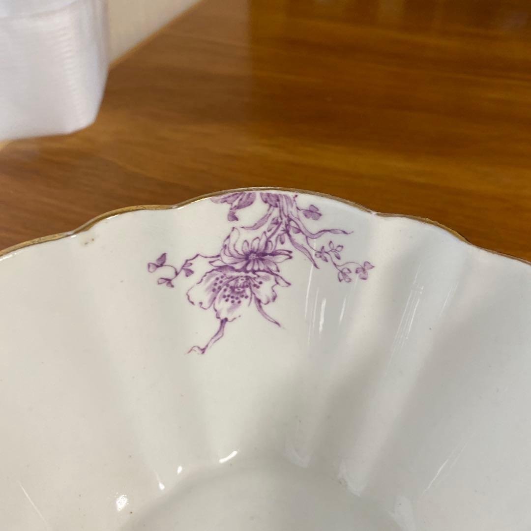 希少　ワイルマンフォリー　パープルフラワー　紫色の花柄シュガーボウル
