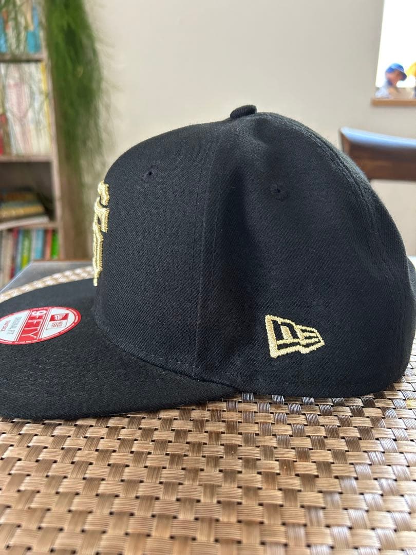 New Era 9FIFTY SFロゴキャップ 黒