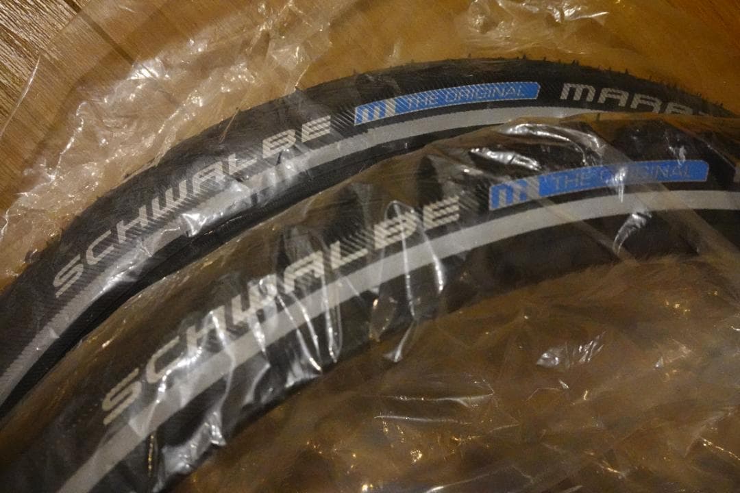 SCHWALBE マラソン 16×1.35 クリンチャータイヤとチューブセット