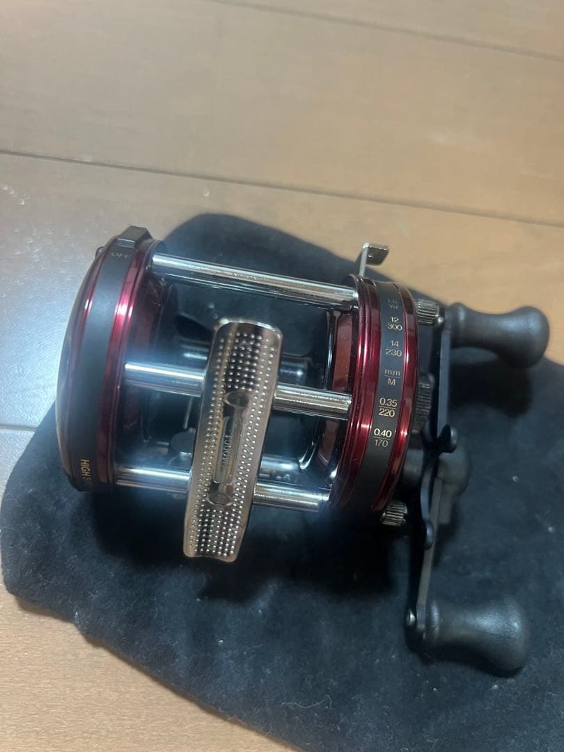 ABU ambassadeur 6500-C ベイトリール