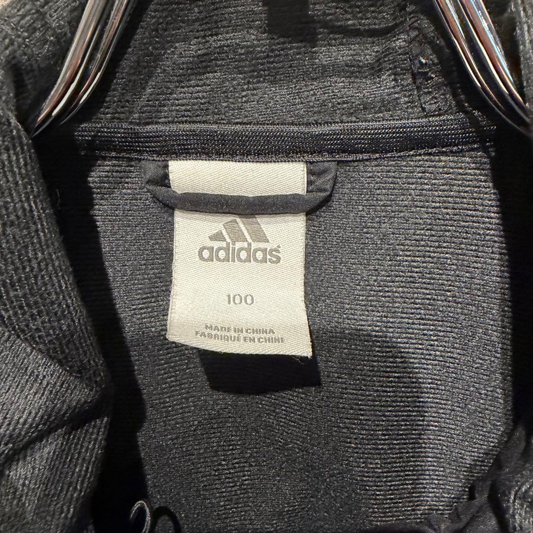 adidas ACミラン ナイロンジャケット 黒赤 フード付 3ライン サッカー