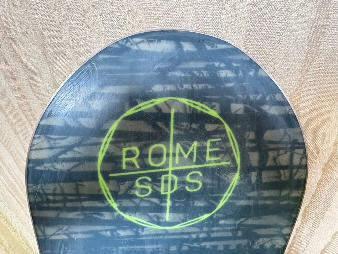 ROME SDS AGENT 152 Burton Malavita セット