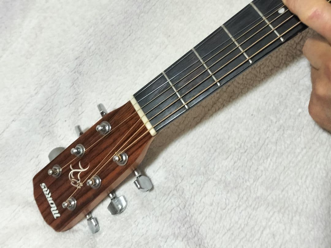 Morris モーリス ギター 小ぶり ケースオマケ多数 アコースティックギター