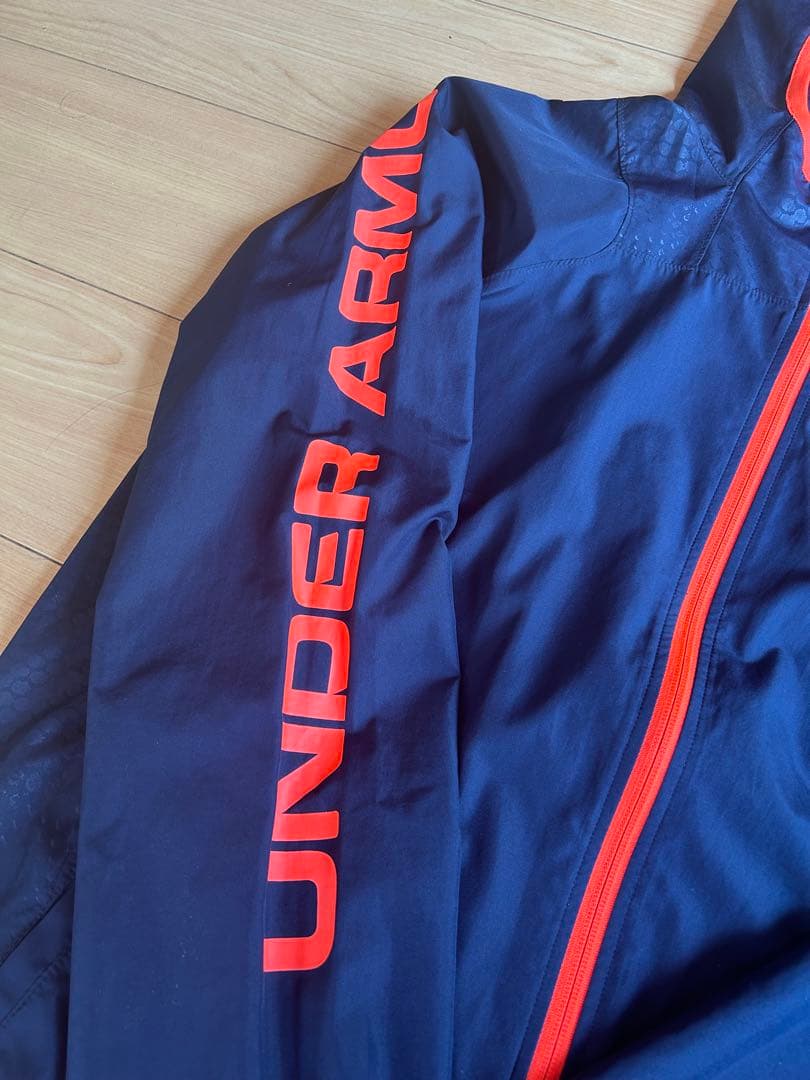 UNDER ARMOUR ウィンドブレーカー ネイビー/オレンジ
