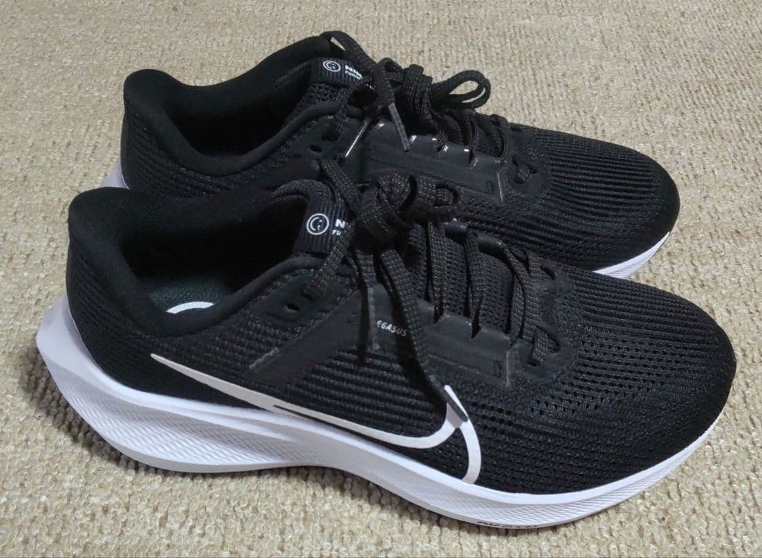 Nike ランニングシューズ ブラック　ペガサス40　ワイド　23.5　ナイキ