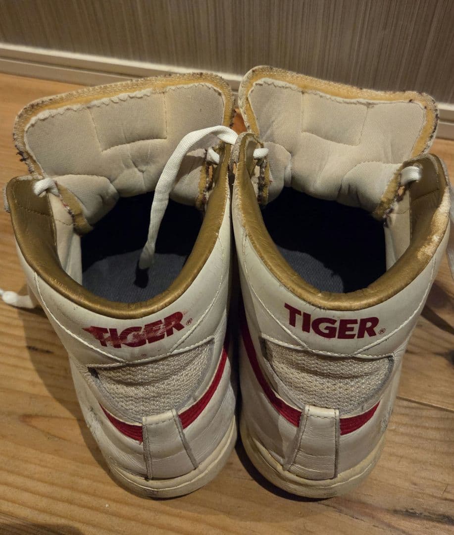 ASICS TIGER ファブレジャパンL 27.5 三井寿　スラムダンク
