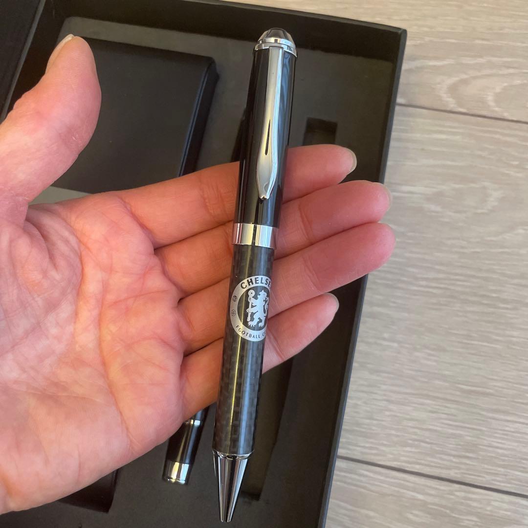 チェルシーCHELSEA のボールペン2本セットケース付き　新品　サッカーチーム