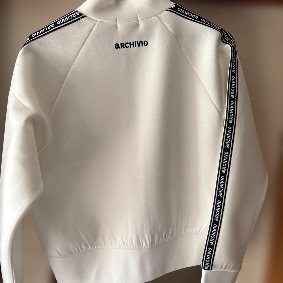アルチビオ　新品　スエット　上着　38