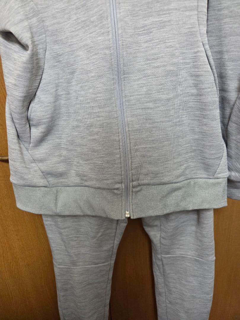 DESCENTE グレー ジャージ上下