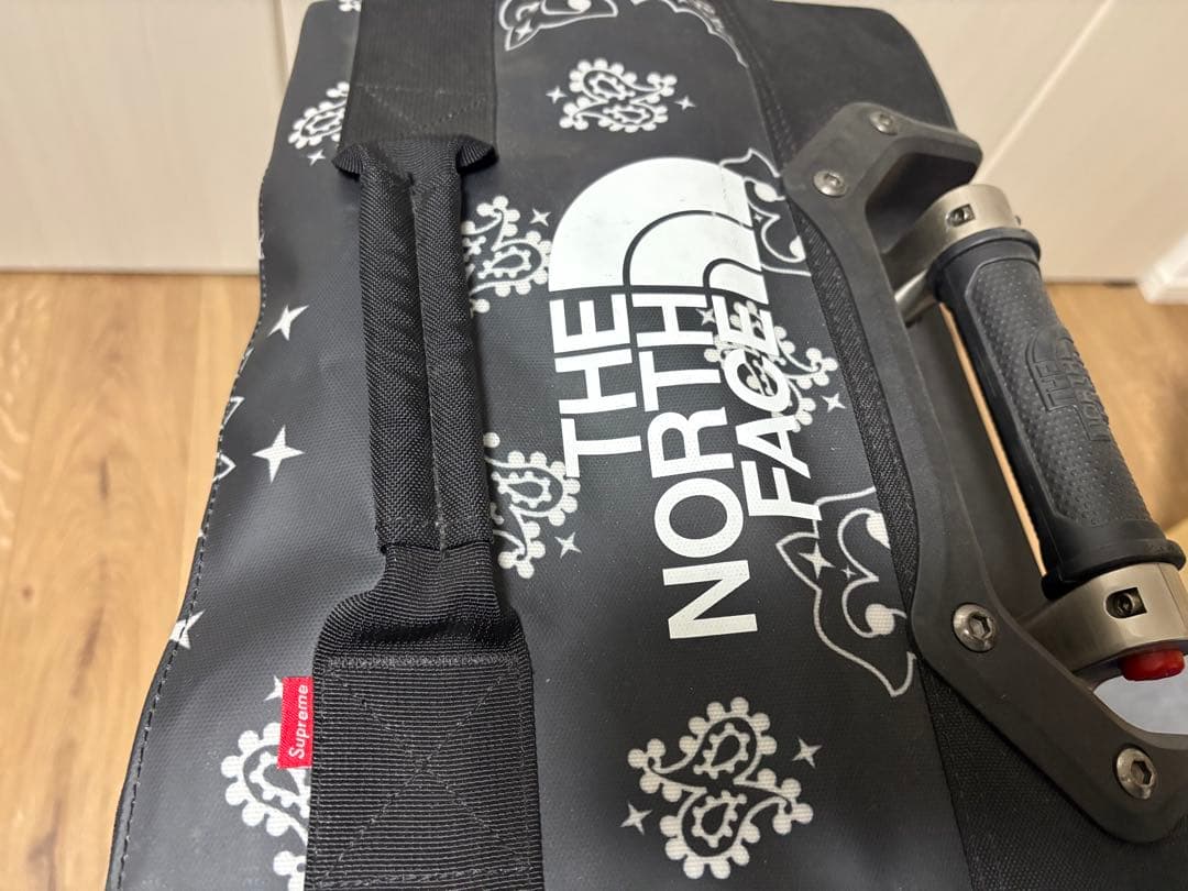 Supreme northface bandanna キャリーケース
